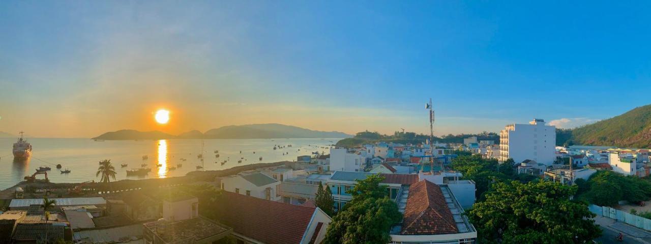 Aqua Seaview Hotel Nha Trang Exteriör bild